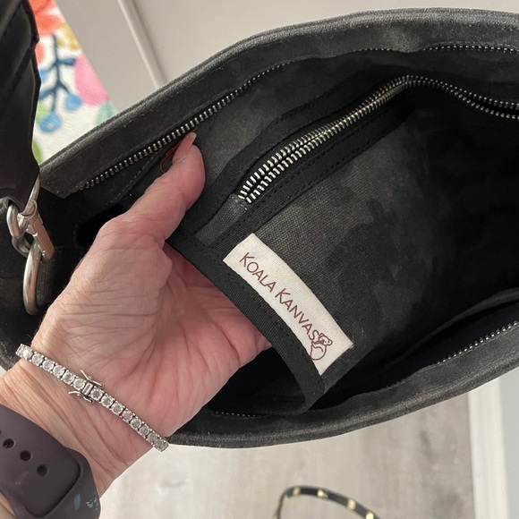 Women’s camo print quoted koala bag - Picture 3 of 4